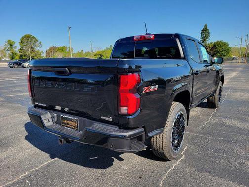 Black 2026 Chevrolet Colorado Z71