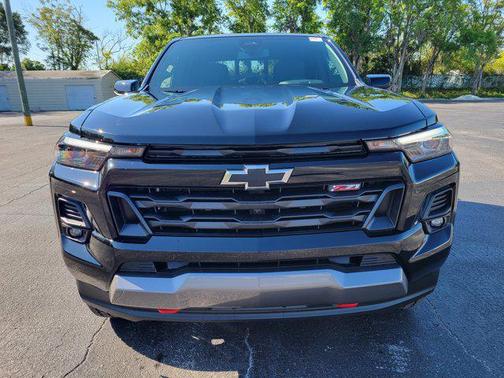 Black 2026 Chevrolet Colorado Z71