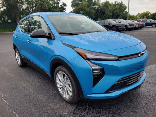 Marina Blue Metallic 2027 Chevrolet Bolt LT FWD