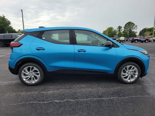 Marina Blue Metallic 2027 Chevrolet Bolt LT FWD