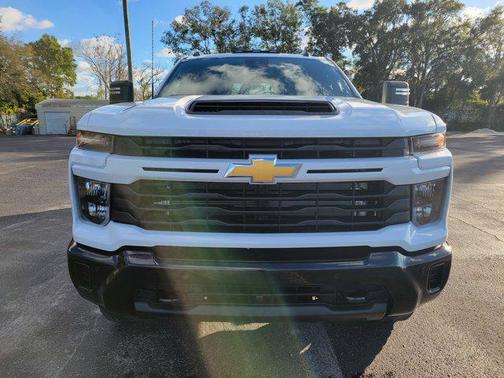2026 Chevrolet Silverado 2500 Custom