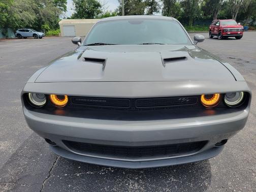 Destroyer Gray Clearcoat 2017 Dodge Challenger R/T