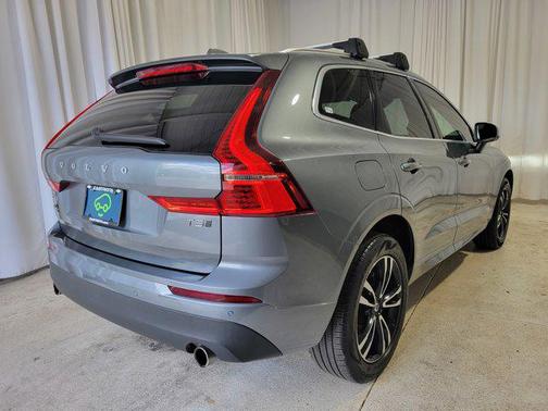 2020 Volvo XC60 T5 Momentum
