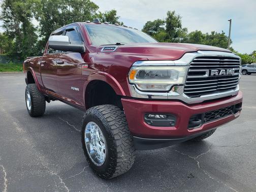 Delmonico Red Pearlcoat 2022 RAM 2500 Laramie Crew Cab 4x4 6'4' Box