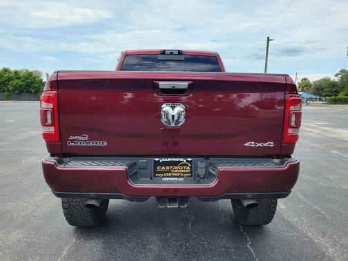 Delmonico Red Pearlcoat 2022 RAM 2500 Laramie Crew Cab 4x4 6'4' Box