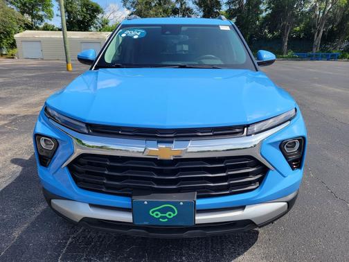 Fountain Blue 2024 Chevrolet Trailblazer LT