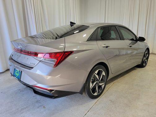 2023 Hyundai ELANTRA HEV Limited