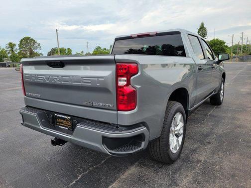 Sterling Gray Metallic 2026 Chevrolet Silverado 1500 Custom