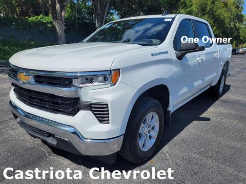 Summit White 2025 Chevrolet Silverado 1500 LT