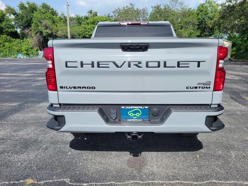 Slate Gray Metallic 2024 Chevrolet Silverado 1500 Custom