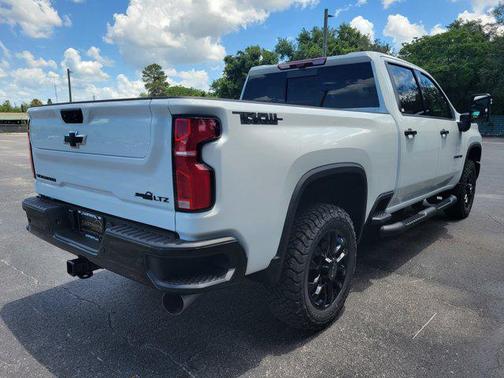 Summit White 2026 Chevrolet Silverado 2500 LTZ