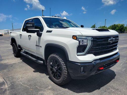 Summit White 2026 Chevrolet Silverado 2500 LTZ