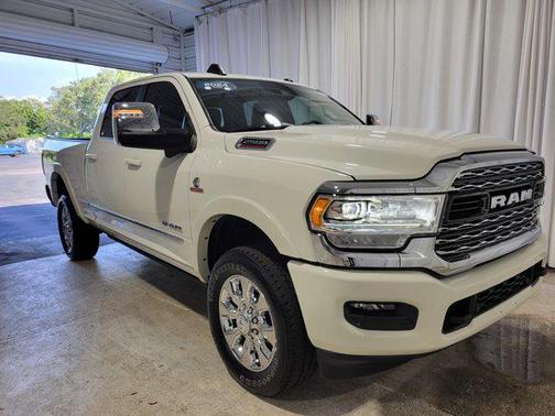 2024 RAM 2500 Limited Crew Cab 4x4 6'4' Box