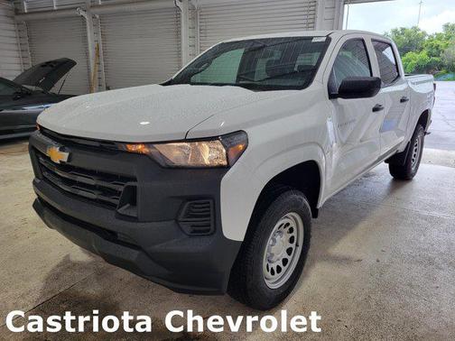 2025 Chevrolet Colorado WT