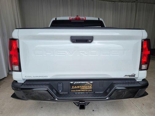 2025 Chevrolet Colorado WT