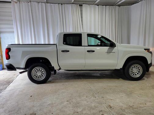 2025 Chevrolet Colorado WT
