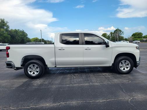 Summit White 2021 Chevrolet Silverado 1500 LT
