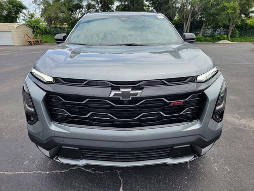 Sterling Gray Metallic 2026 Chevrolet Equinox FWD RS