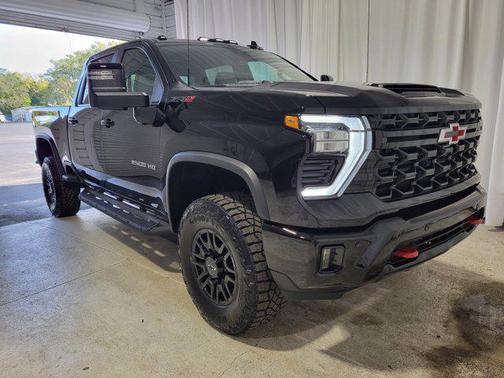 2026 Chevrolet Silverado 2500 Crew Cab, Standard Bed, XR2, 4WD