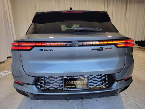 2026 Chevrolet Equinox EV RS