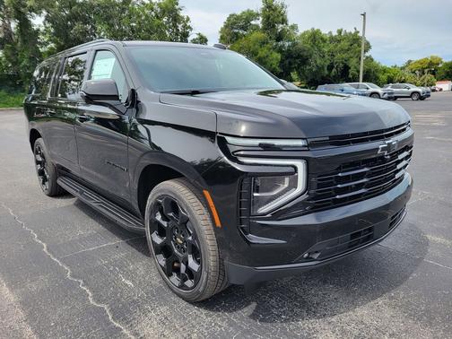 Black 2026 Chevrolet Suburban RST