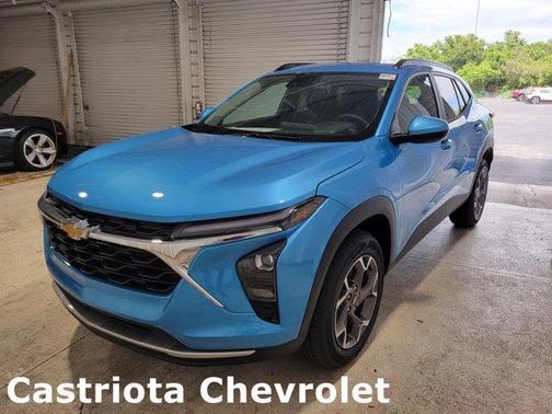 2025 Chevrolet Trax LT