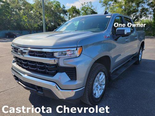 Sterling Gray Metallic 2024 Chevrolet Silverado 1500 LT