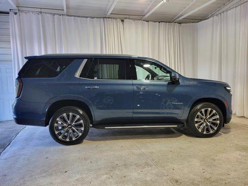 2025 Chevrolet Tahoe 2WD High Country