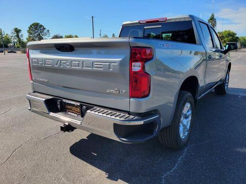 Sterling Gray Metallic 2026 Chevrolet Silverado 1500 LT