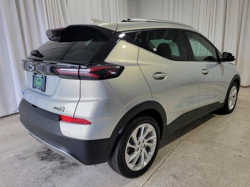 2023 Chevrolet Bolt EUV FWD LT
