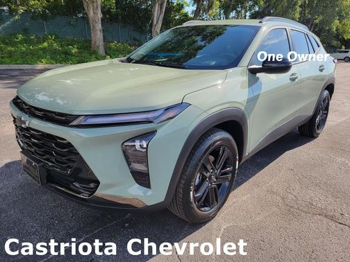 Cacti Green 2026 Chevrolet Trax FWD ACTIV