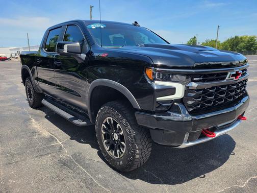 Black 2024 Chevrolet Silverado 1500 ZR2