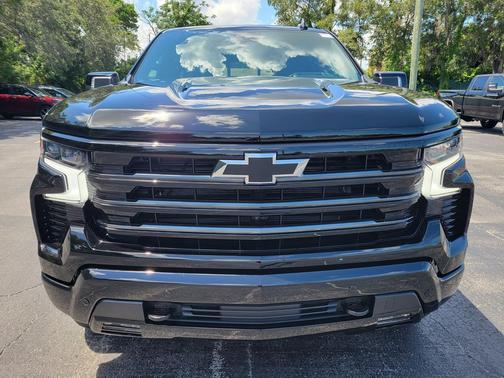 Black 2026 Chevrolet Silverado 1500 High Country