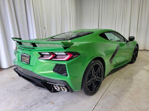 2026 Chevrolet Corvette Stingray w/2LT