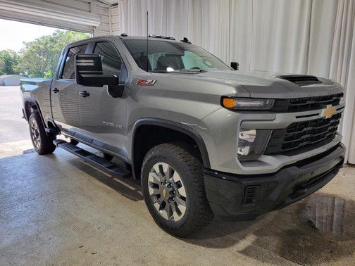 2025 Chevrolet Silverado 2500 Custom