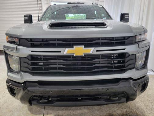 2025 Chevrolet Silverado 2500 Custom