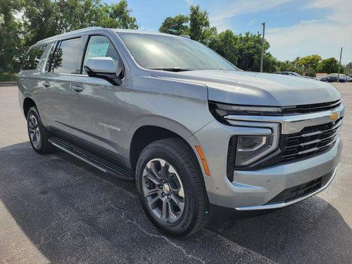 Sterling Gray Metallic 2026 Chevrolet Suburban LS