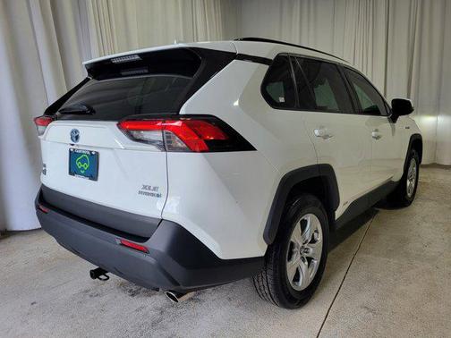 2019 Toyota RAV4 Hybrid XLE