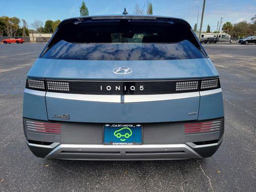 2022 Hyundai IONIQ 5 SE