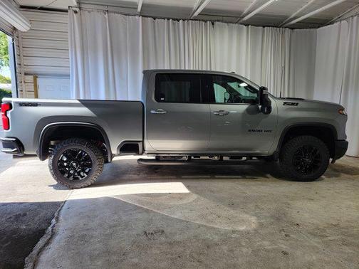 2025 Chevrolet Silverado 2500 LTZ