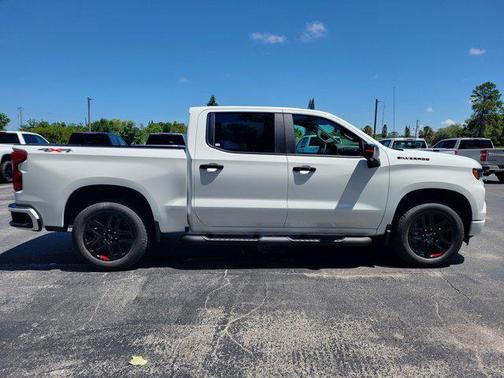 Summit White 2026 Chevrolet Silverado 1500 RST
