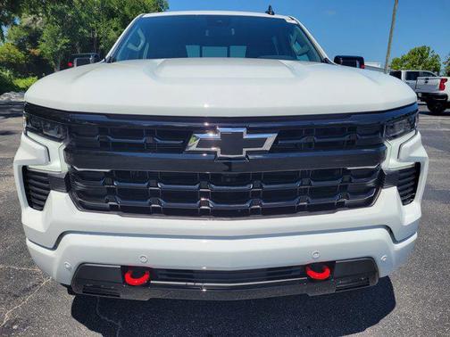 Summit White 2026 Chevrolet Silverado 1500 RST