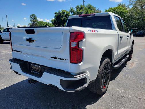 Summit White 2026 Chevrolet Silverado 1500 RST