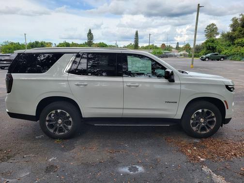 Summit White 2026 Chevrolet Tahoe LT
