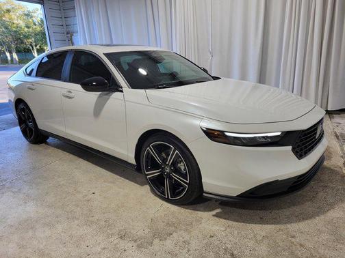 2025 Honda Accord Hybrid Base
