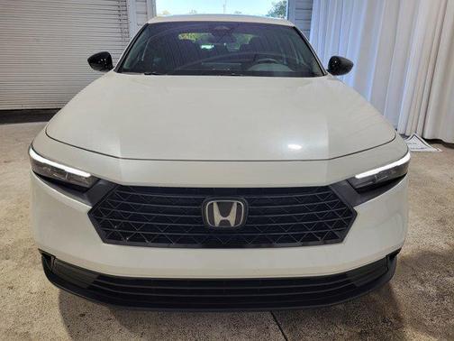 2025 Honda Accord Hybrid Base