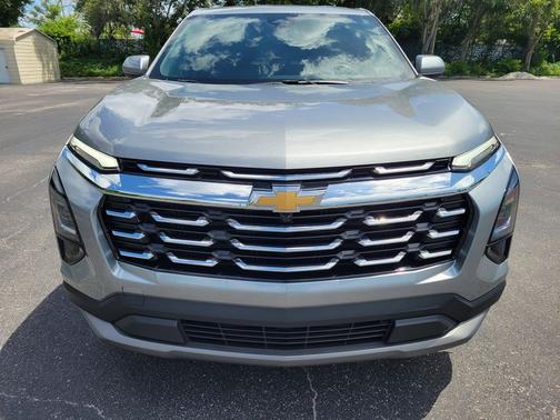 Sterling Gray Metallic 2025 Chevrolet Equinox 1LT