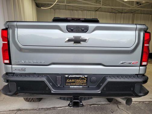 2026 Chevrolet Silverado 2500 Crew Cab, Standard Bed, XR2, 4WD