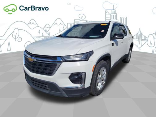 Summit White 2023 Chevrolet Traverse LS