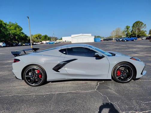 Sea Wolf Gray Tricoat 2024 Chevrolet Corvette Stingray w/3LT